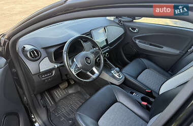 Хэтчбек Renault Zoe 2020 в 