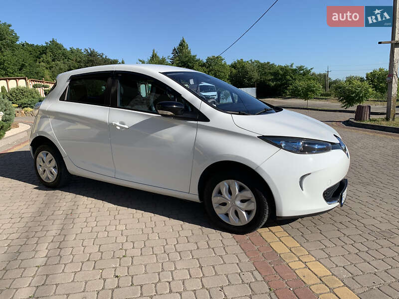 Хэтчбек Renault Zoe 2014 в Львове