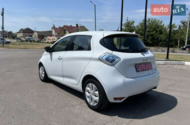 Хэтчбек Renault Zoe 2017 в 
