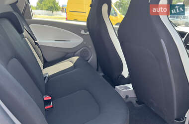 Хэтчбек Renault Zoe 2017 в 