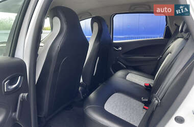 Хэтчбек Renault Zoe 2020 в 