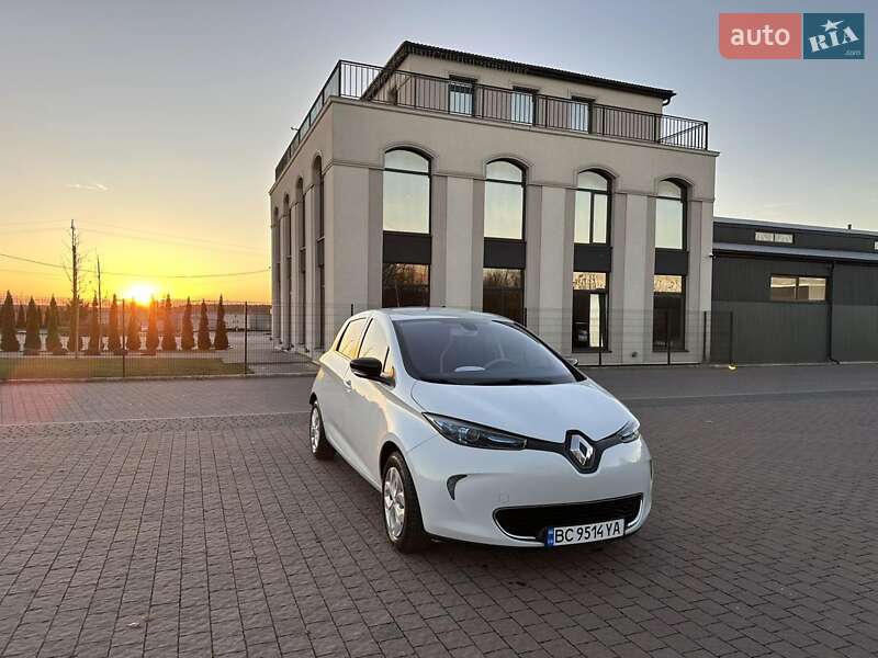 Хетчбек Renault Zoe 2015 в Львові