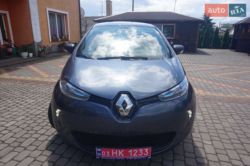 Хэтчбек Renault Zoe 2017 в Самборе