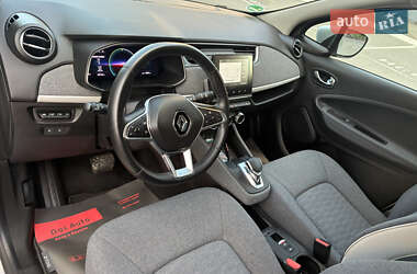 Хэтчбек Renault Zoe 2021 в 