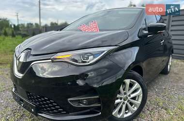 Хэтчбек Renault Zoe 2022 в 