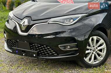 Хэтчбек Renault Zoe 2022 в 