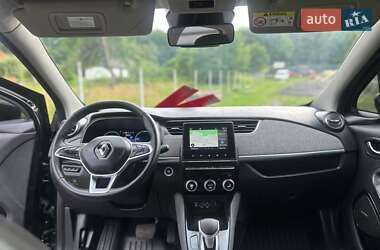 Хэтчбек Renault Zoe 2022 в 