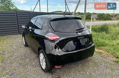 Хэтчбек Renault Zoe 2022 в 