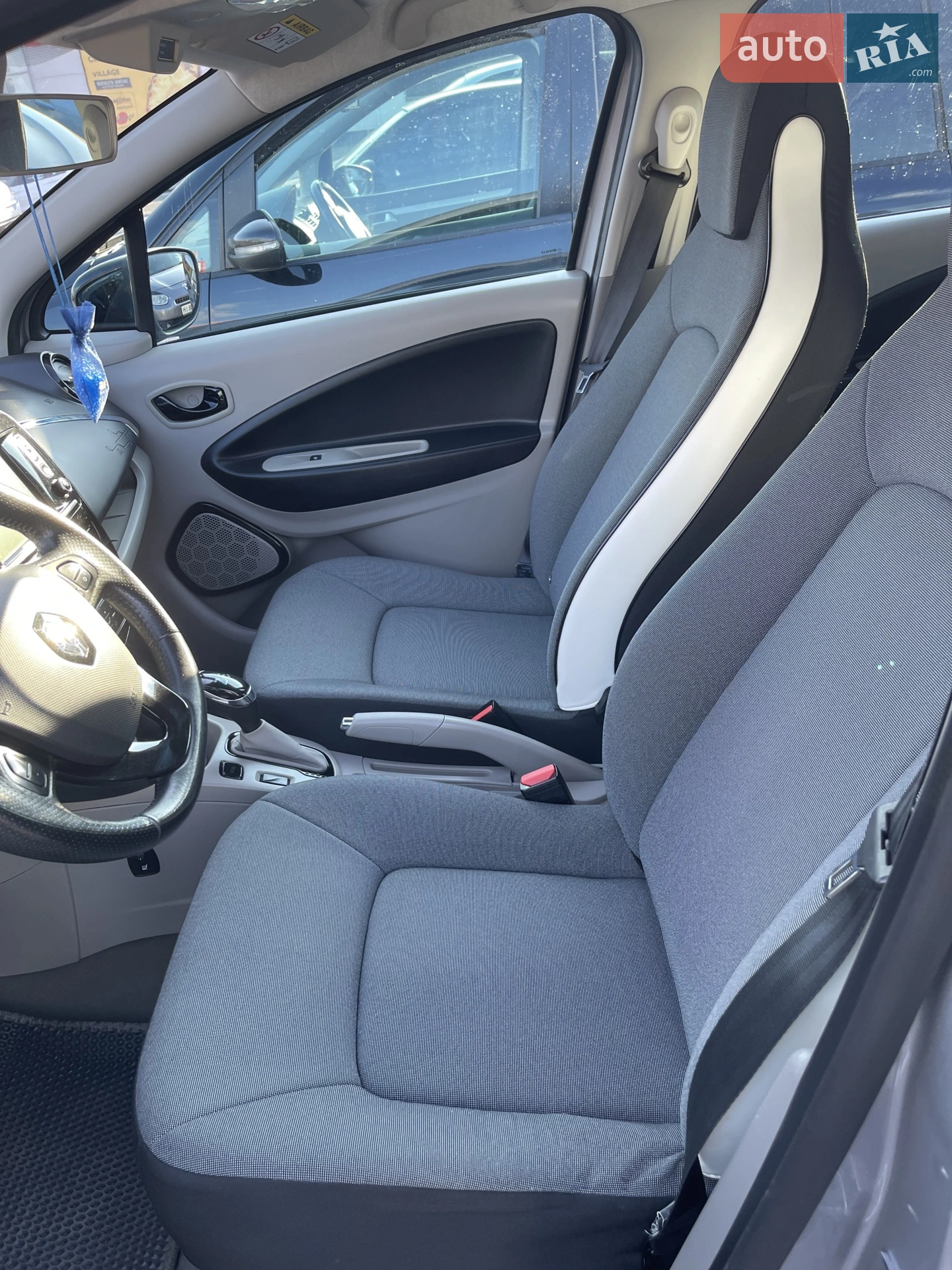 2015 Renault ZOE - мініатюра 5