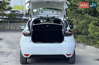 Хэтчбек Renault Zoe 2019 в 