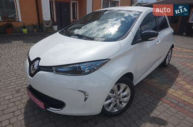 Хетчбек Renault Zoe 2016 в 