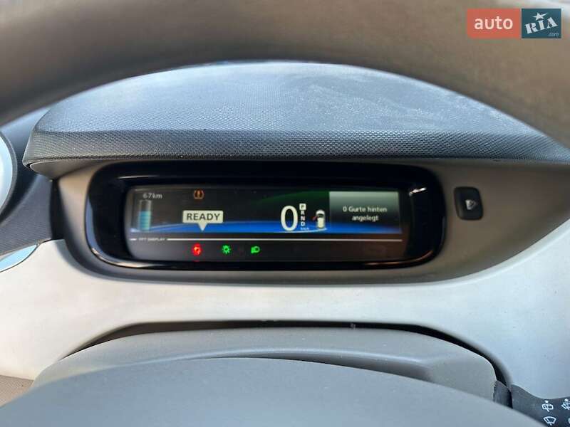 Хэтчбек Renault Zoe 2015 в Бродах