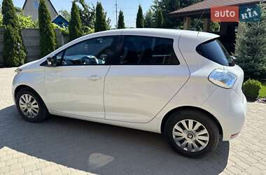Хэтчбек Renault Zoe 2015 в 