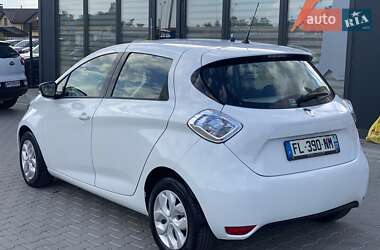 Хэтчбек Renault Zoe 2019 в 