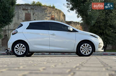 Хэтчбек Renault Zoe 2020 в 