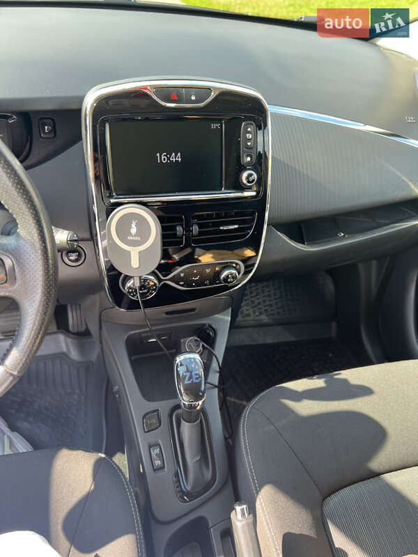 Хэтчбек Renault Zoe 2017 в Киеве
