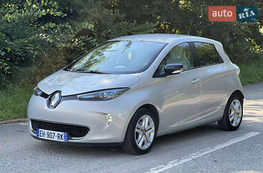 Хэтчбек Renault Zoe 2017 в 