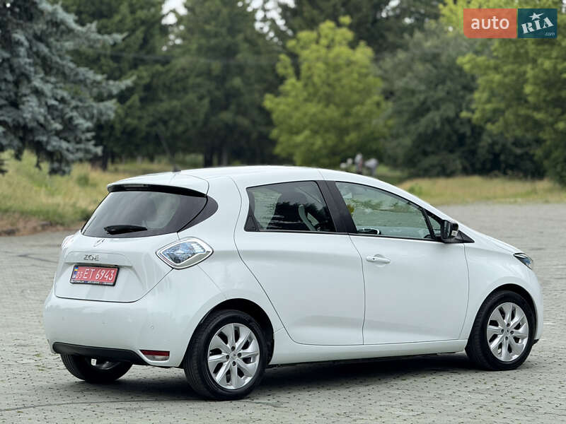 Хэтчбек Renault Zoe 2016 в Дубно