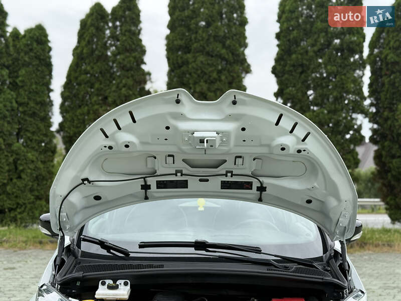 Хэтчбек Renault Zoe 2016 в Дубно