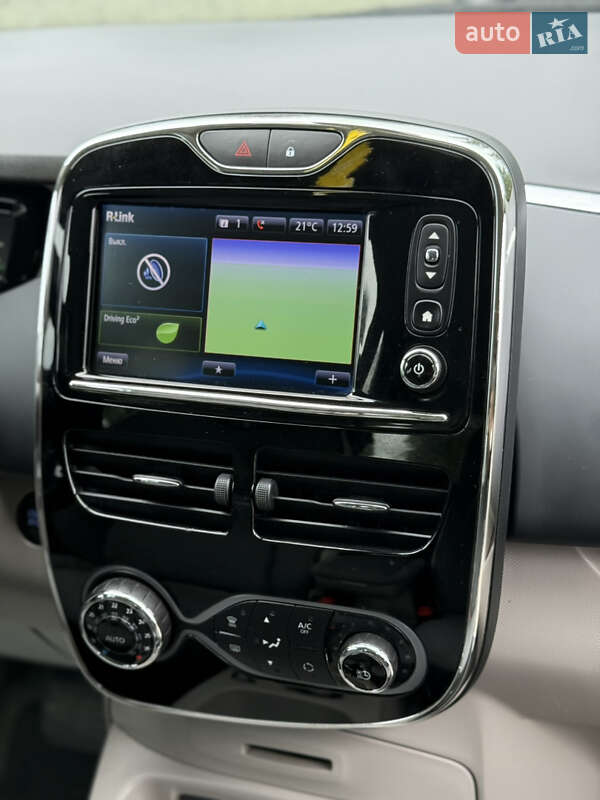 Хэтчбек Renault Zoe 2016 в Дубно