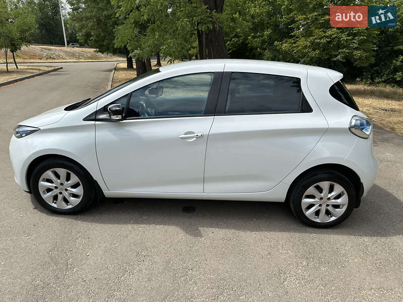 Хетчбек Renault Zoe 2016 в Кривому Розі