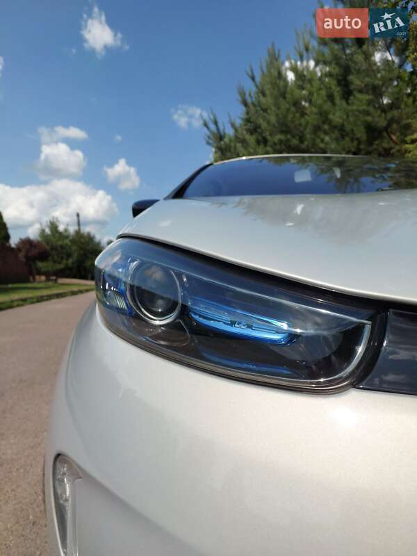 Хэтчбек Renault Zoe 2015 в Ровно
