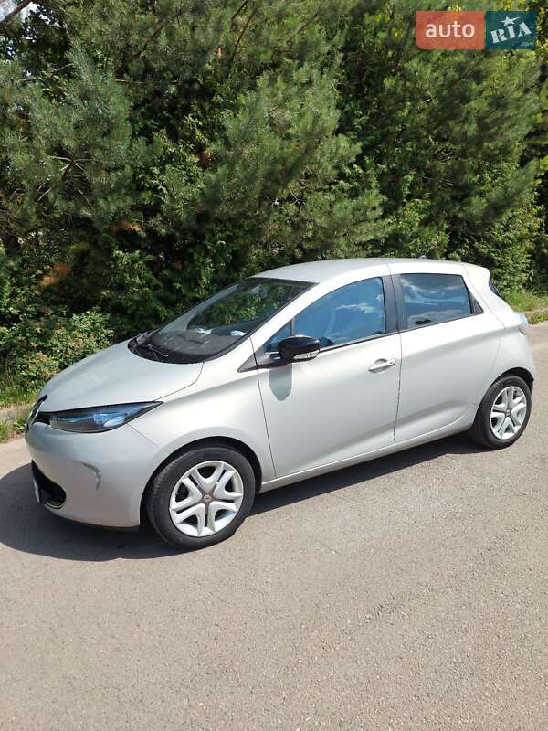 Хэтчбек Renault Zoe 2015 в Ровно