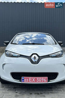 Хетчбек Renault Zoe 2016 в 