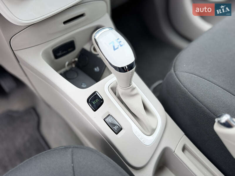 Хетчбек Renault Zoe 2018 в Рівному