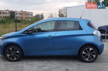 Хетчбек Renault Zoe 2017 в 