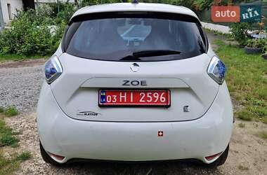 Хэтчбек Renault Zoe 2015 в 