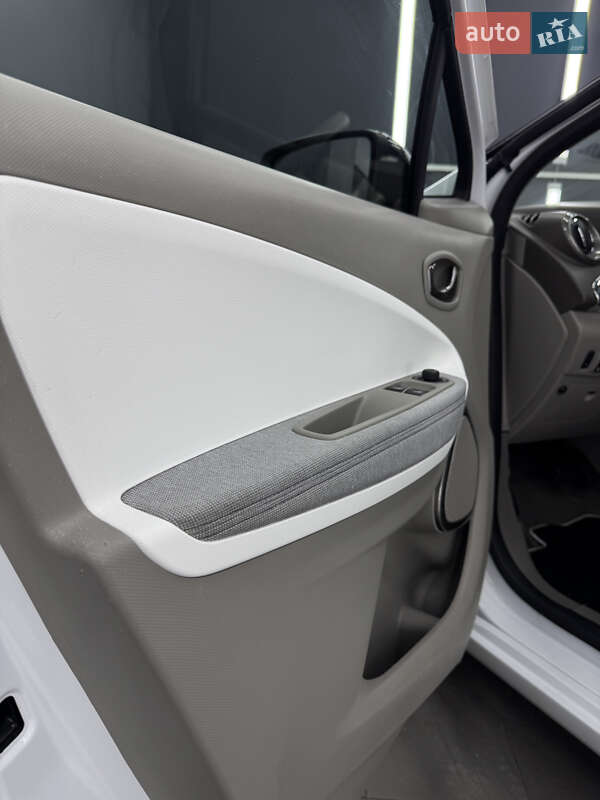 Хетчбек Renault Zoe 2019 в Коломиї