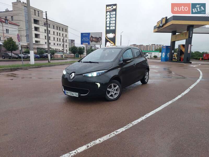 Хэтчбек Renault Zoe 2015 в Житомире