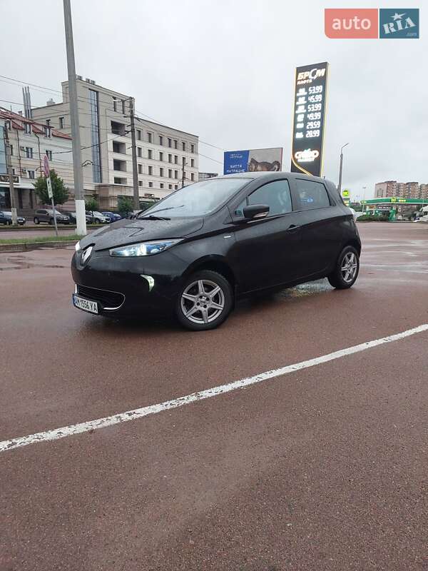 Хэтчбек Renault Zoe 2015 в Житомире