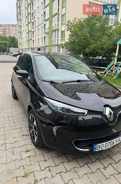 Хэтчбек Renault Zoe 2018 в 