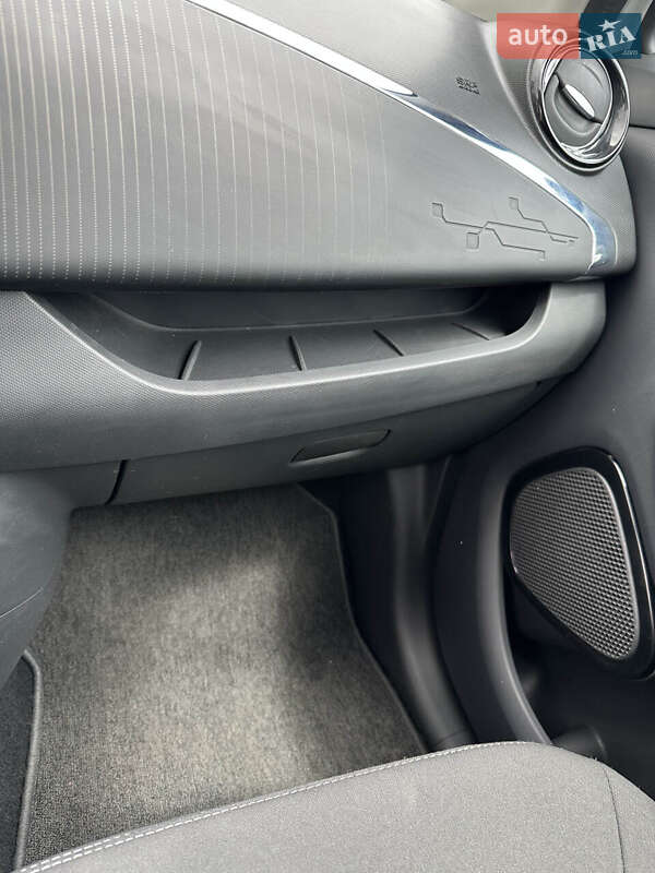 Хэтчбек Renault Zoe 2018 в Белогородке