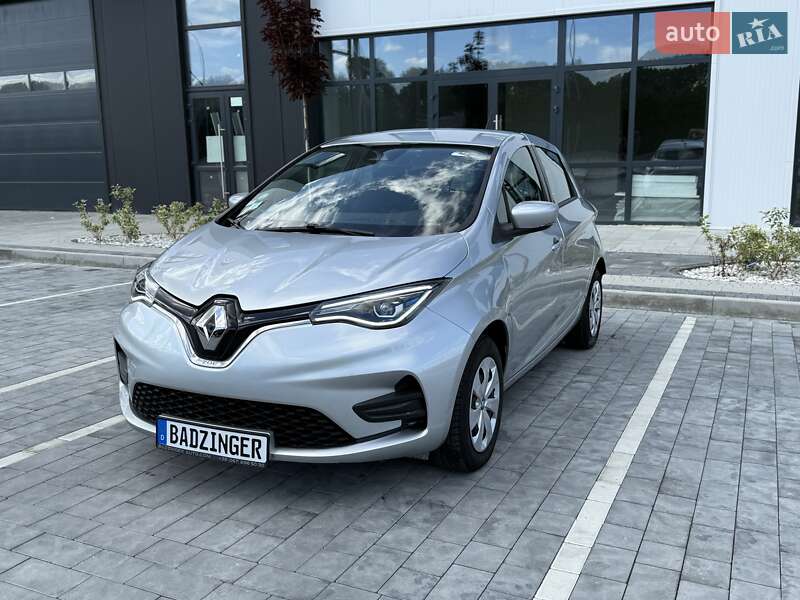 Хэтчбек Renault Zoe 2020 в 