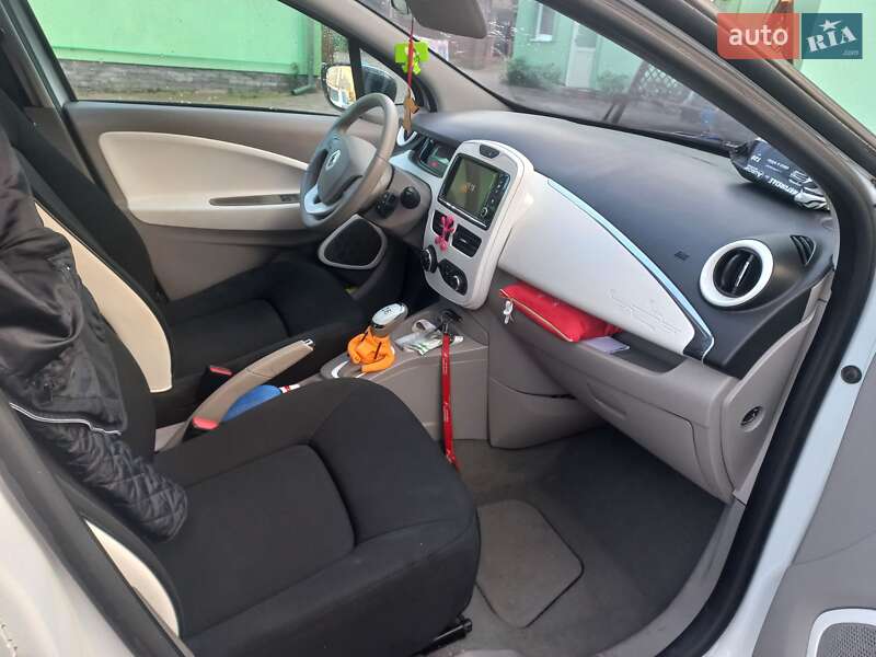 Хэтчбек Renault Zoe 2015 в Шептицькому