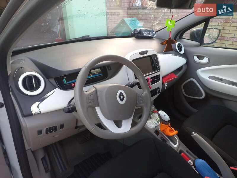 Хэтчбек Renault Zoe 2015 в Шептицькому