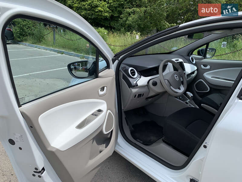 Хэтчбек Renault Zoe 2014 в Луцке