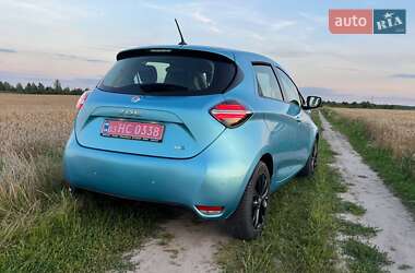 Хэтчбек Renault Zoe 2021 в 