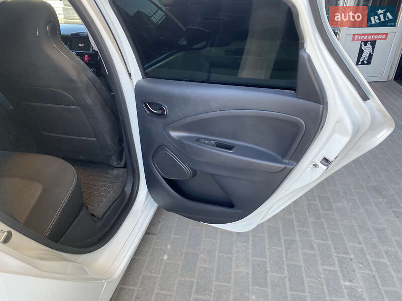 Хетчбек Renault Zoe 2017 в Львові