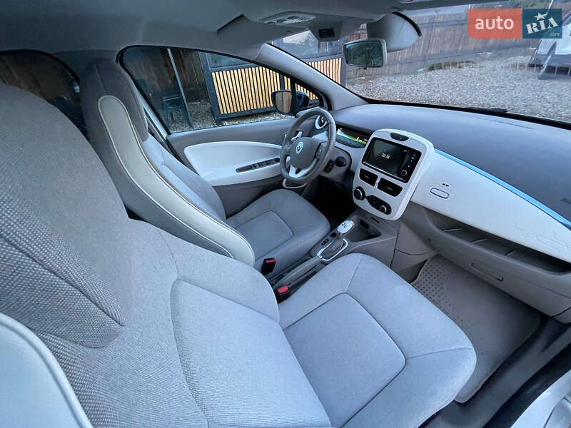 Хетчбек Renault Zoe 2013 в Коломиї