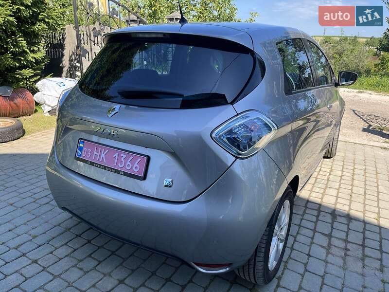 Хэтчбек Renault Zoe 2015 в Львове