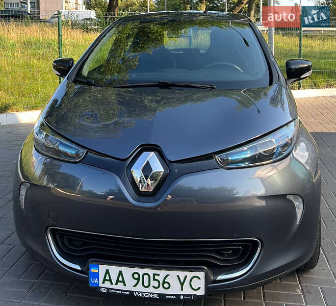 Хэтчбек Renault Zoe 2017 в Киеве