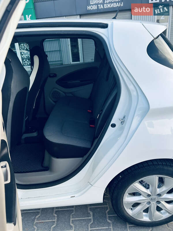 Хэтчбек Renault Zoe 2016 в Тернополе