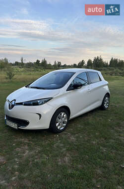 Хетчбек Renault Zoe 2014 в Пирятині