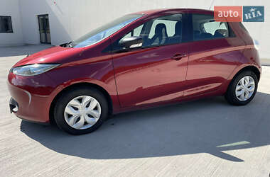 Хэтчбек Renault Zoe 2018 в 