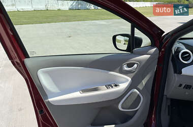 Хэтчбек Renault Zoe 2018 в 