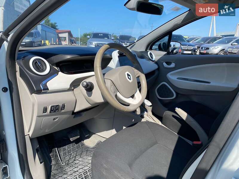 Хэтчбек Renault Zoe 2015 в Львове